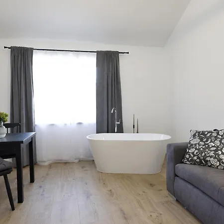 Guest house Plavirna