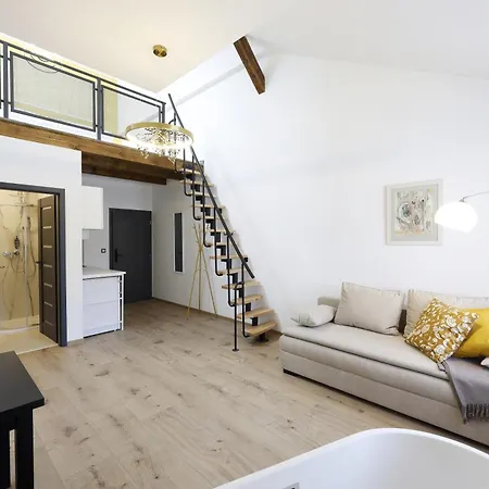 Guest house Plavirna *